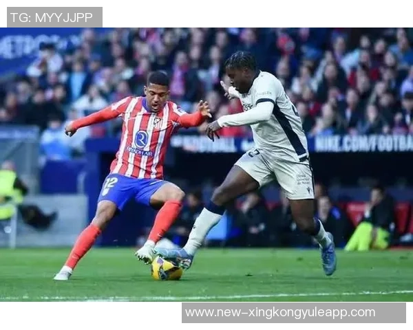 西蒙尼训练中尝试新首发阵容巴埃纳与小蜘蛛联手进攻